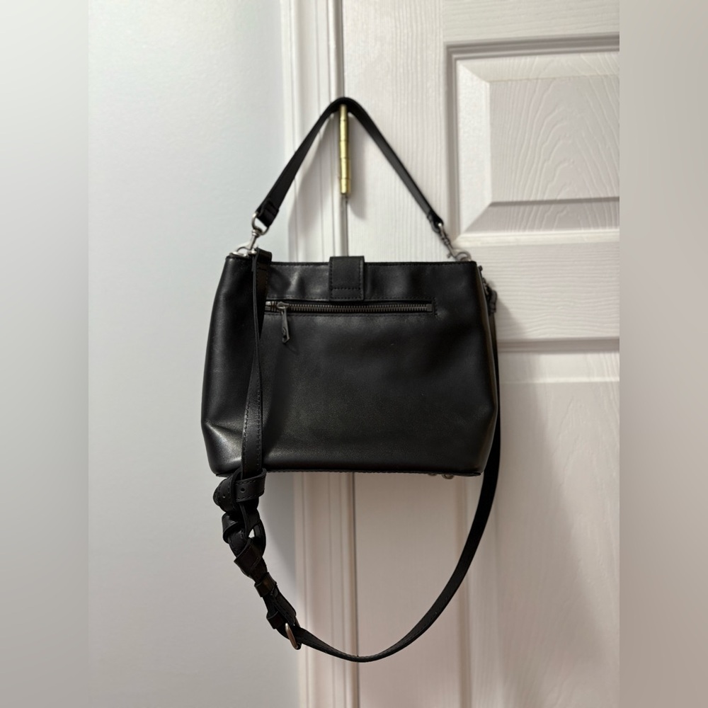 Patricia Nash Black Leather Crossbody Bag with Buckle - Picture 2 of 7